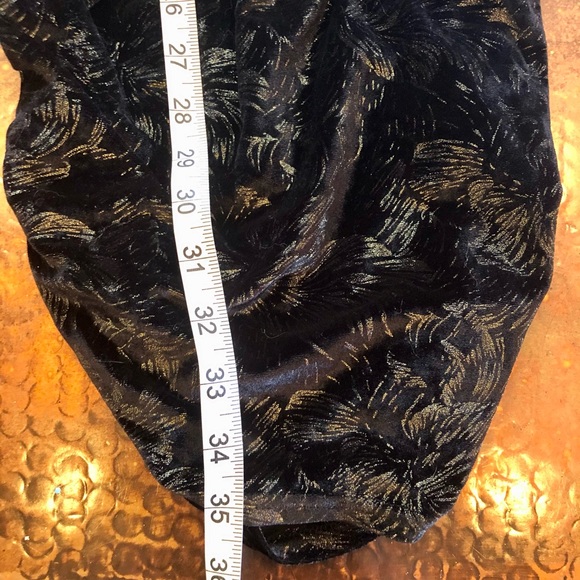 New Look Black Velvet and Gold Wiggle Dress Size 4 - Picture 10 of 13